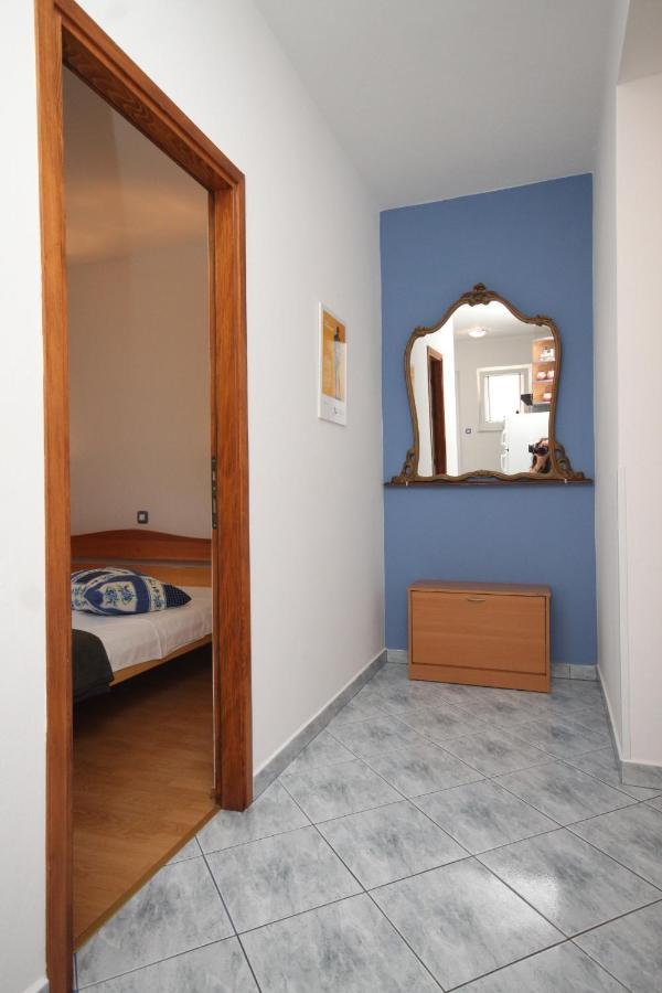 Apartments With A Parking Space Mali Losinj Luaran gambar